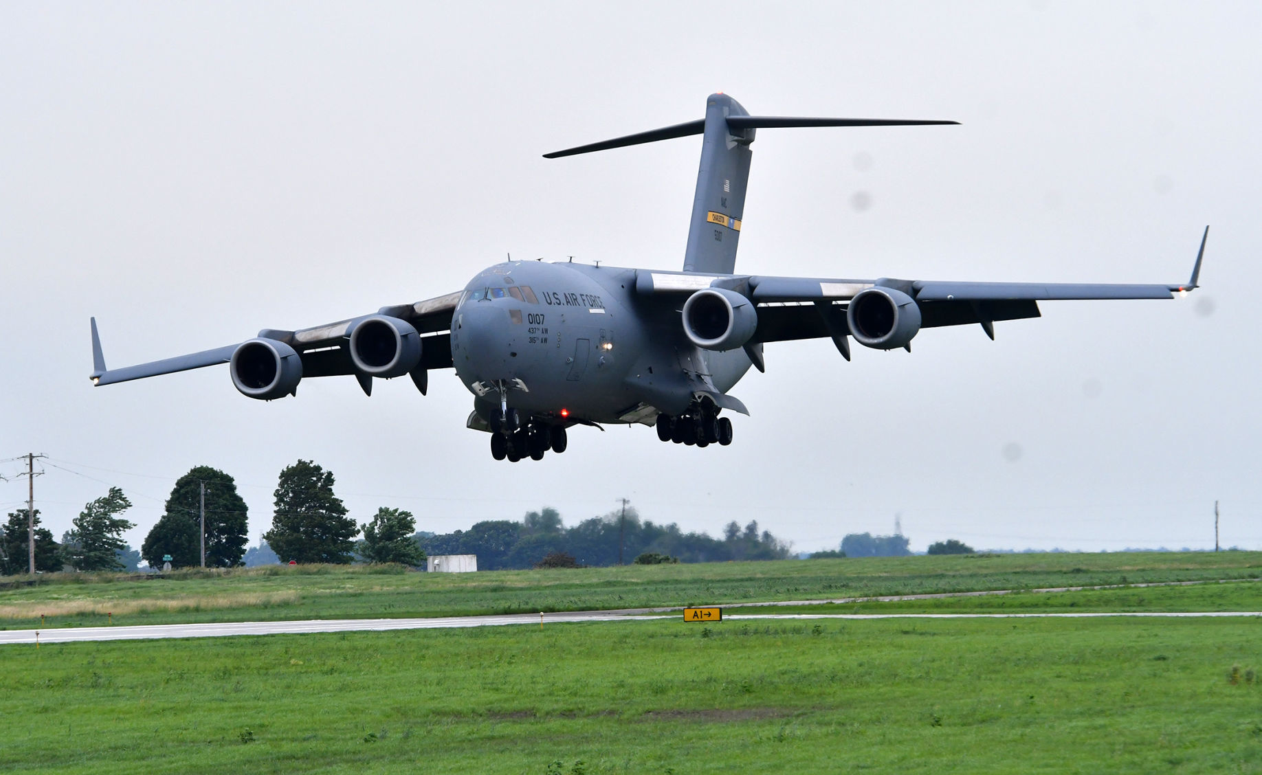 Practice day for the Quad City Air Show